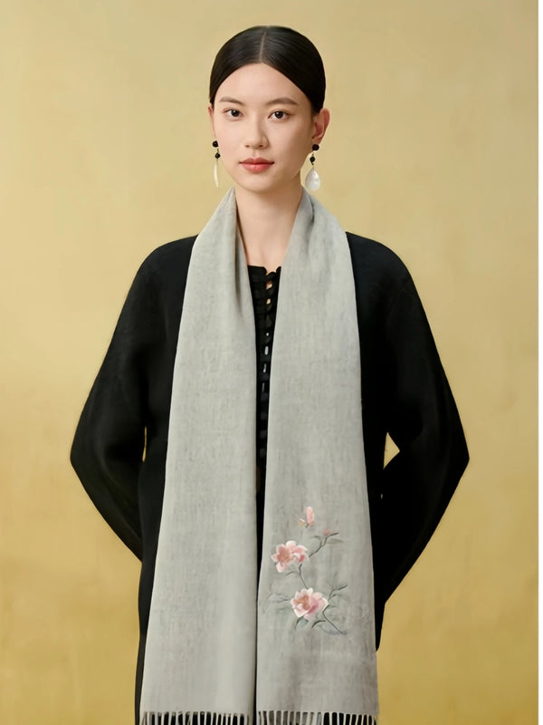 Thickened Warm Embroidered Sheep Wool Scarf